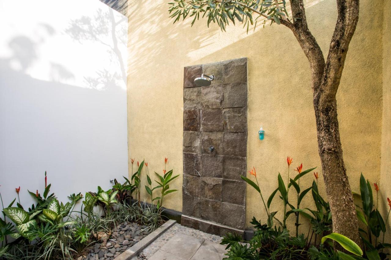 Casa Lalita Villa Seminyak  Luaran gambar