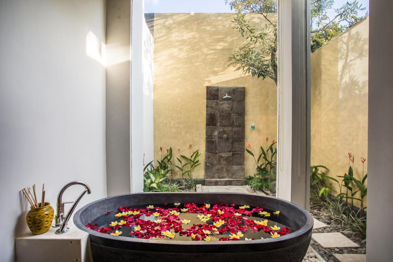 Casa Lalita Villa Seminyak  Luaran gambar